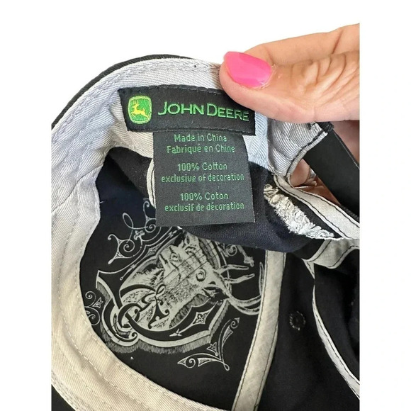 John Deere Adjustable Hat Black With Silver Embroidered Logo 4 Rivers Equipment - Picture 3 of 4